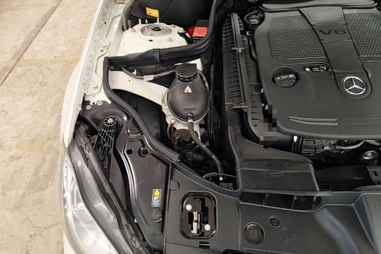 Used Mercedes-Benz CLS 2012 CLS 300 CGI Engine Bay Right