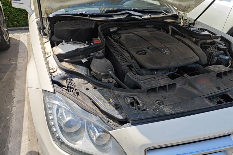 Used Mercedes-Benz CLS 2012 CLS 300 CGI Engine Bay Right