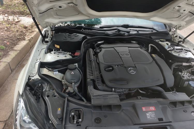 Used Mercedes-Benz CLS 2012 CLS 300 CGI Engine Bay Right