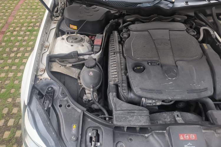 Used Mercedes-Benz CLS 2012 CLS 300 CGI Engine Bay Right