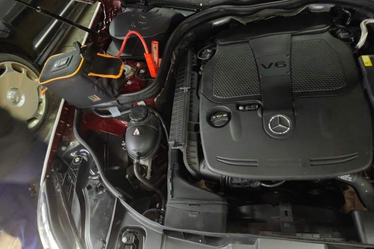 Used Mercedes-Benz CLS 2012 CLS 300 CGI Engine Bay Right
