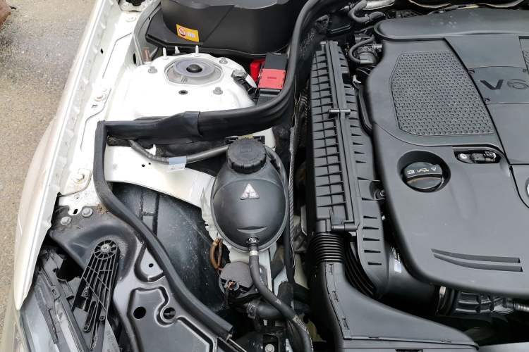 Used Mercedes-Benz CLS 2012 CLS 300 CGI Engine Bay Right