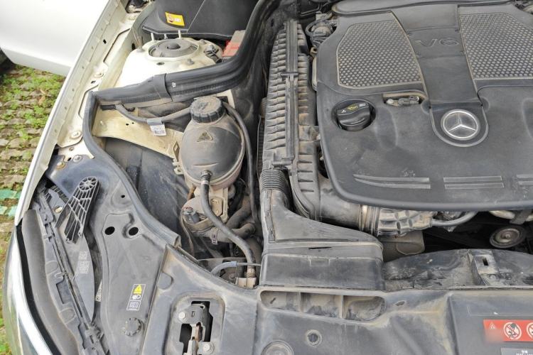 Used Mercedes-Benz CLS 2012 CLS 300 CGI Engine Bay Right