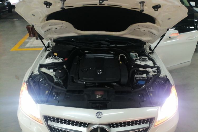 Used Mercedes-Benz CLS 2012 CLS 300 CGI Engine Bay