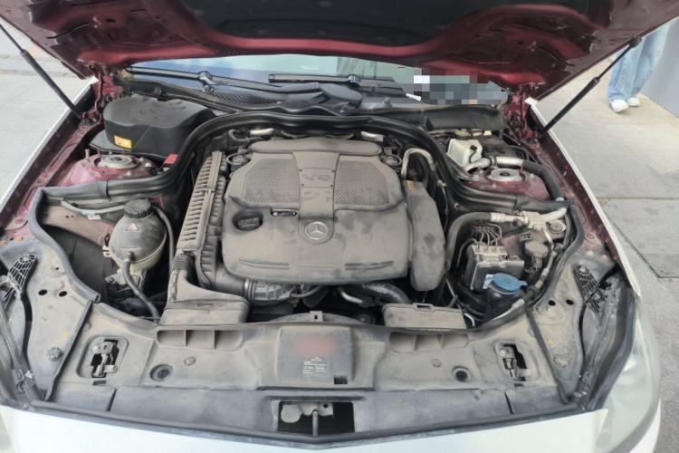 Used Mercedes-Benz CLS 2012 CLS 300 CGI Engine Bay