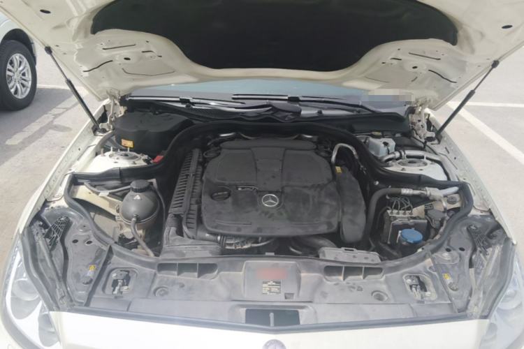 Used Mercedes-Benz CLS 2012 CLS 300 CGI Engine Bay