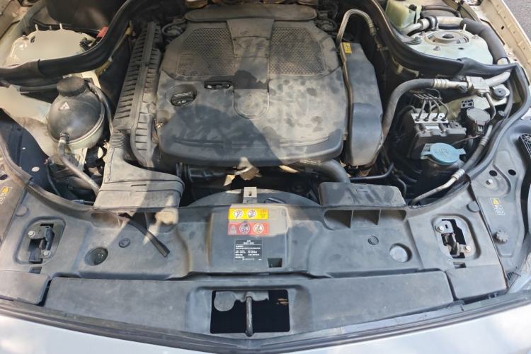 Used Mercedes-Benz CLS 2012 CLS 300 CGI Engine Bay