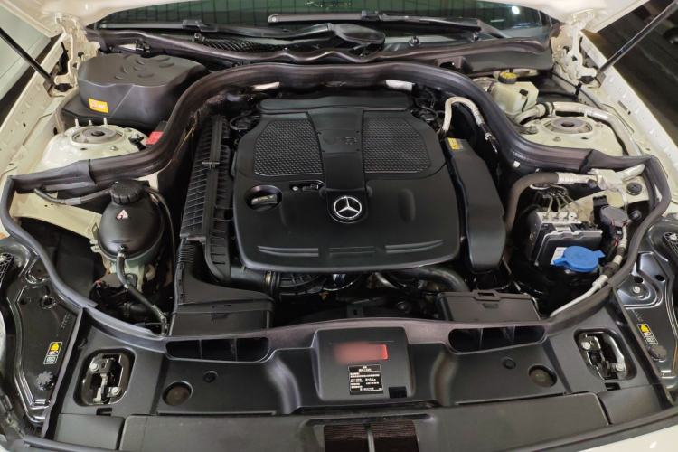Used Mercedes-Benz CLS 2012 CLS 300 CGI Engine Bay
