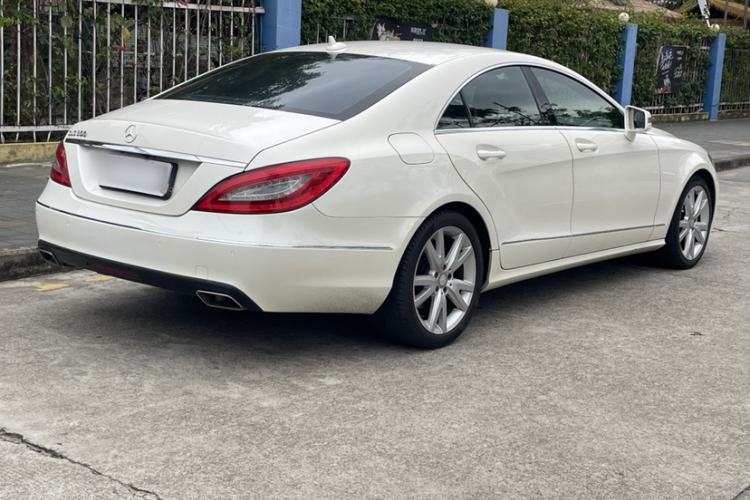 Used Mercedes-Benz CLS 2012 CLS 300 CGI Exterior 11