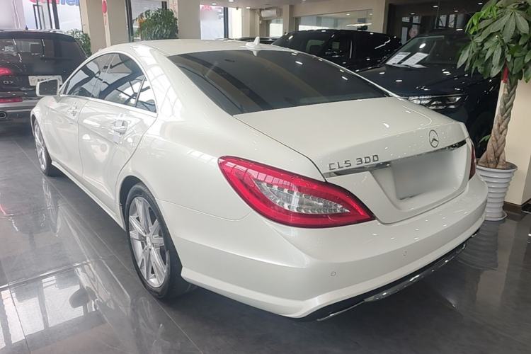 Used Mercedes-Benz CLS 2012 CLS 300 CGI Exterior 2