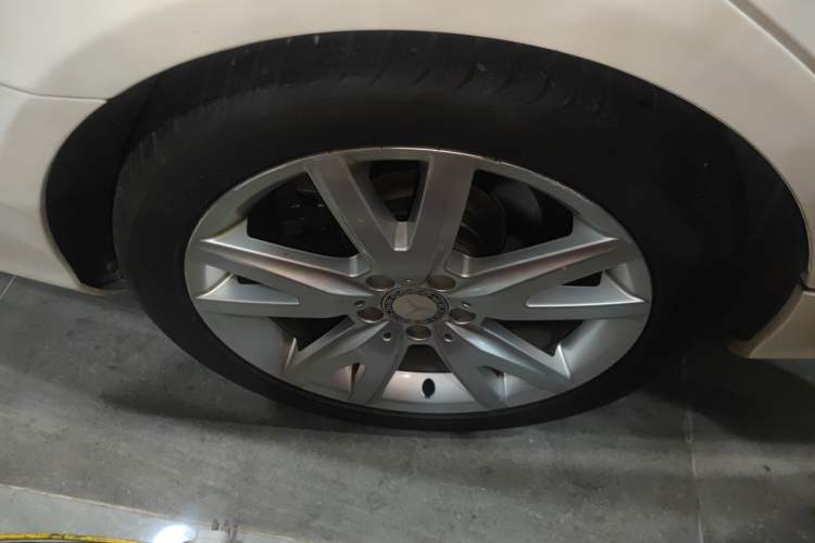 Used Mercedes-Benz CLS 2012 CLS 300 CGI Exterior 3