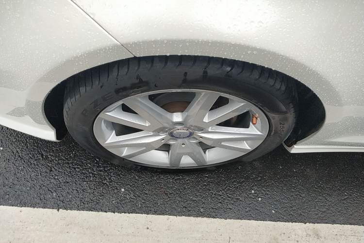 Used Mercedes-Benz CLS 2012 CLS 300 CGI Exterior 4