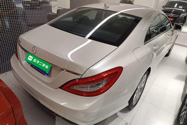 Used Mercedes-Benz CLS 2012 CLS 300 CGI Exterior 5