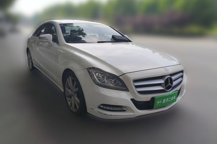 Used Mercedes-Benz CLS 2012 CLS 300 CGI Front Right 45 Deg