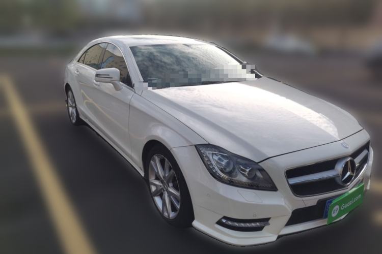 Used Mercedes-Benz CLS 2012 CLS 300 CGI Front Right 45 Deg