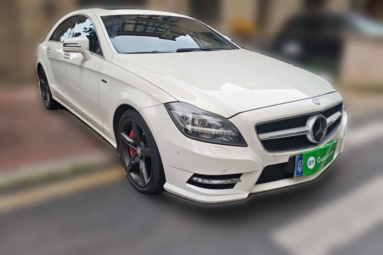 Used Mercedes-Benz CLS 2012 CLS 350 CGI Front Right 45 Deg