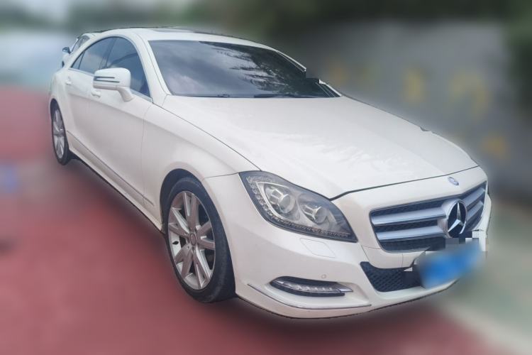 Used Mercedes-Benz CLS 2012 CLS 300 CGI Front Right 45 Deg