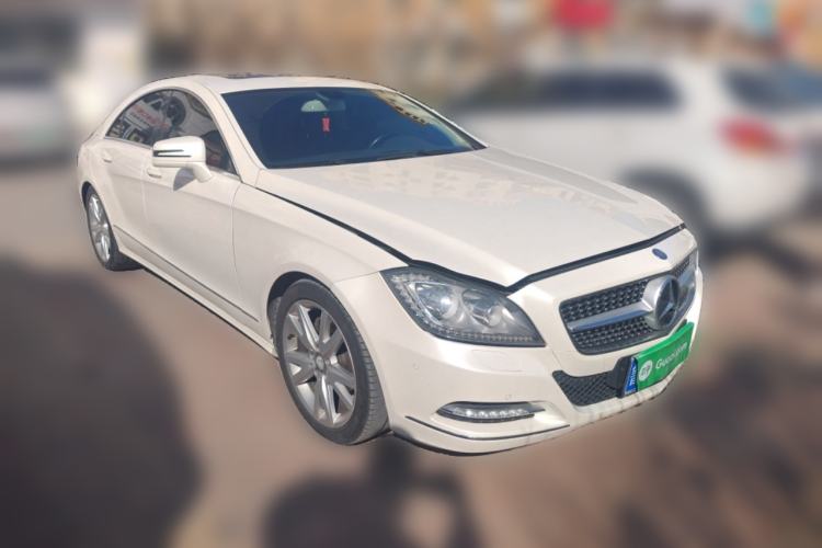 Used Mercedes-Benz CLS 2012 CLS 300 CGI Front Right 45 Deg