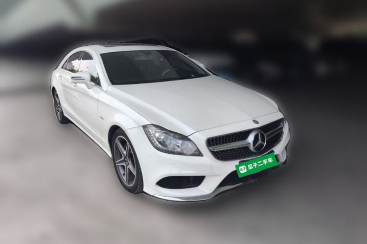 Used Mercedes-Benz CLS 2012 CLS 300 CGI Front Right 45 Deg