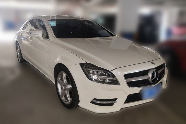 Used Mercedes-Benz CLS 2012 CLS 350 CGI Front Right 45 Deg