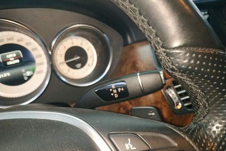 Used Mercedes-Benz CLS 2012 CLS 300 CGI Gear Lever