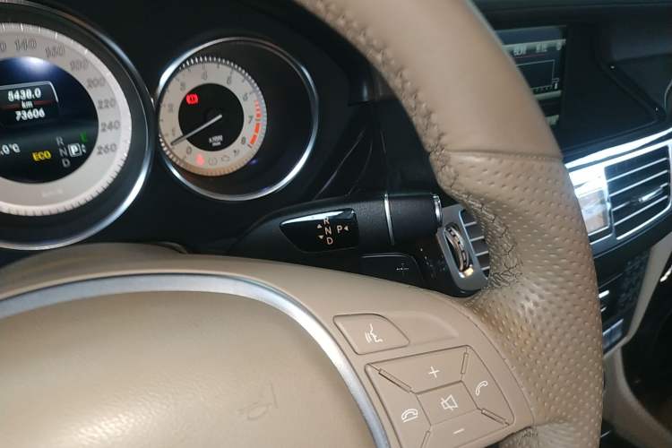 Used Mercedes-Benz CLS 2012 CLS 300 CGI Gear Lever