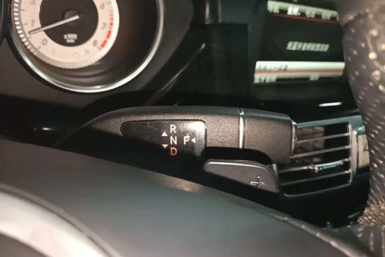 Used Mercedes-Benz CLS 2012 CLS 300 CGI Gear Lever