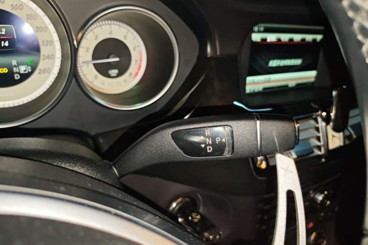 Used Mercedes-Benz CLS 2012 CLS 300 CGI Gear Lever