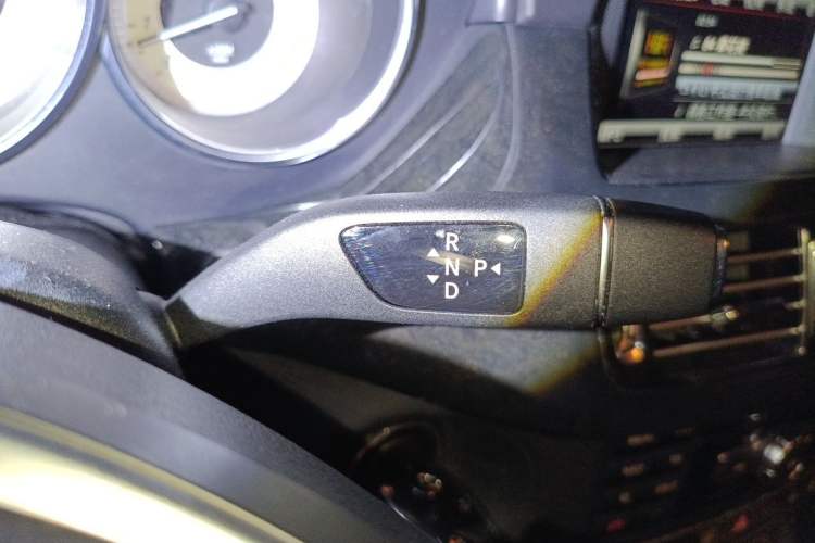 Used Mercedes-Benz CLS 2012 CLS 300 CGI Gear Lever