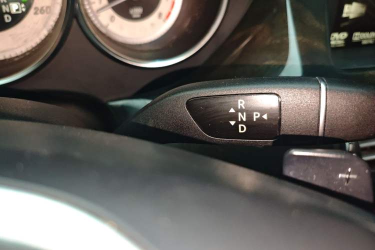 Used Mercedes-Benz CLS 2012 CLS 300 CGI Gear Lever