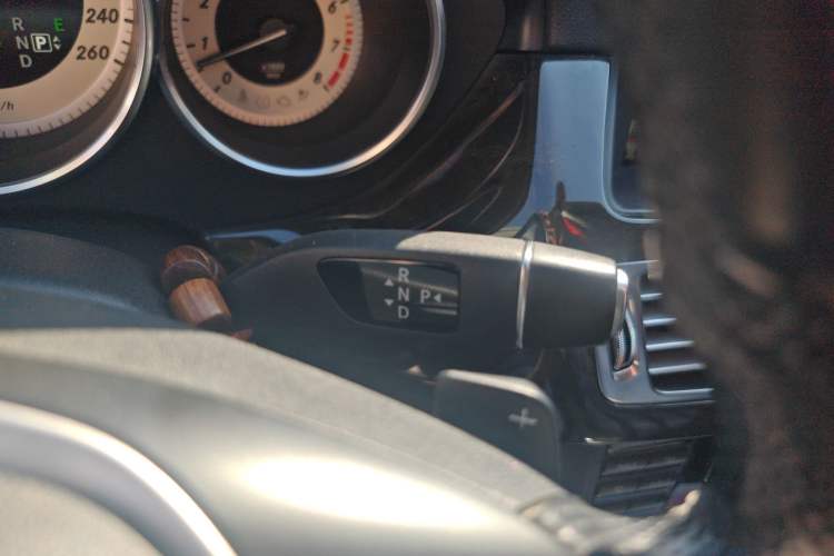 Used Mercedes-Benz CLS 2012 CLS 300 CGI Gear Lever