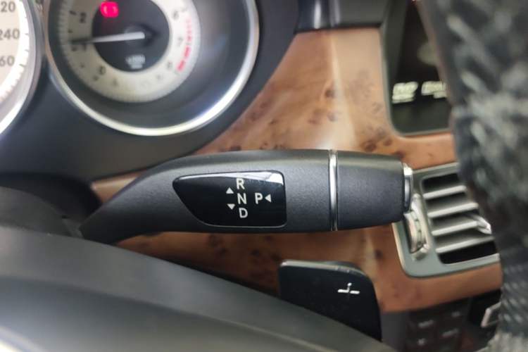 Used Mercedes-Benz CLS 2012 CLS 300 CGI Gear Lever