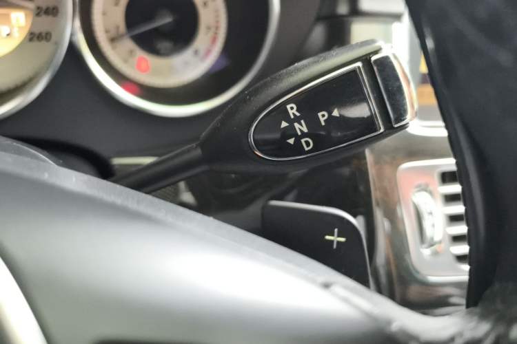 Used Mercedes-Benz CLS 2012 CLS 300 CGI Gear Lever