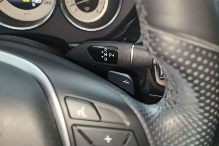 Used Mercedes-Benz CLS 2012 CLS 300 CGI Gear Lever