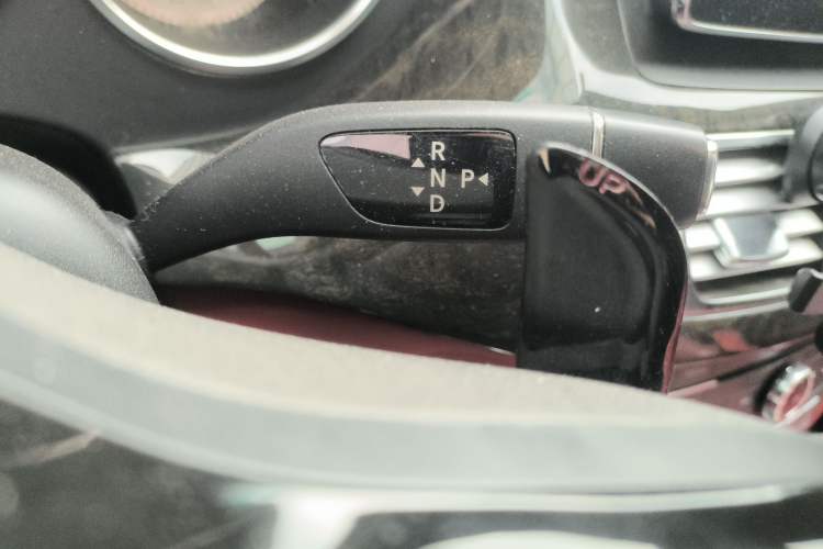 Used Mercedes-Benz CLS 2012 CLS 300 CGI Gear Lever