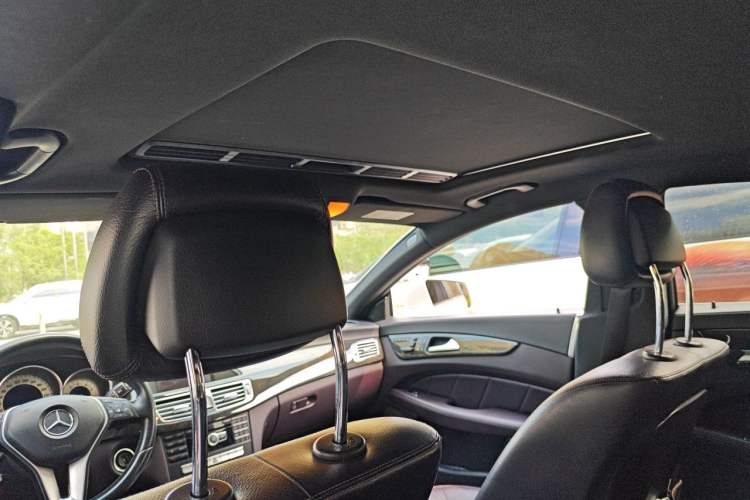Used Mercedes-Benz CLS 2012 CLS 300 CGI Headliner