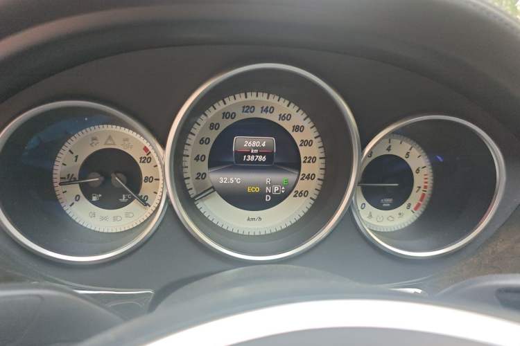 Used Mercedes-Benz CLS 2012 CLS 300 CGI Instrument Cluster