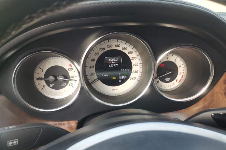 Used Mercedes-Benz CLS 2012 CLS 300 CGI Instrument Cluster