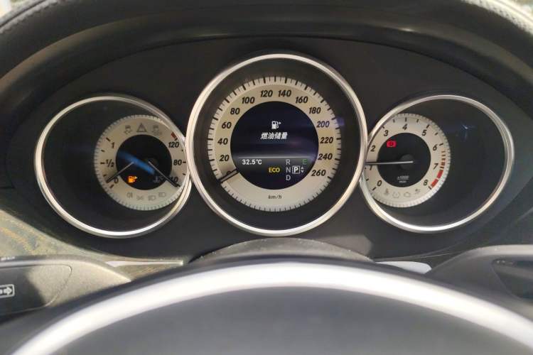Used Mercedes-Benz CLS 2012 CLS 300 CGI Instrument Cluster