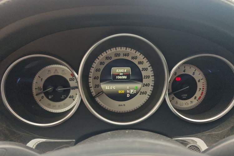 Used Mercedes-Benz CLS 2012 CLS 300 CGI Instrument Cluster