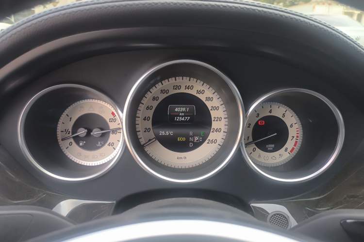 Used Mercedes-Benz CLS 2012 CLS 300 CGI Instrument Cluster