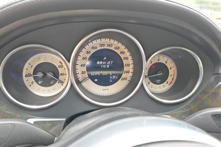 Used Mercedes-Benz CLS 2012 CLS 300 CGI Instrument Cluster