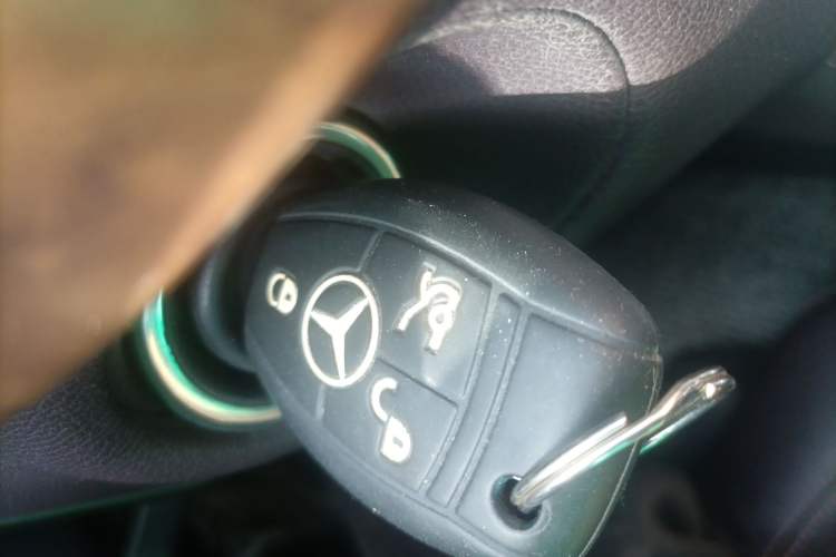 Used Mercedes-Benz CLS 2012 CLS 300 CGI Interior 1