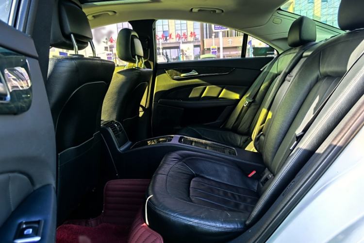 Used Mercedes-Benz CLS 2012 CLS 300 CGI Interior 7