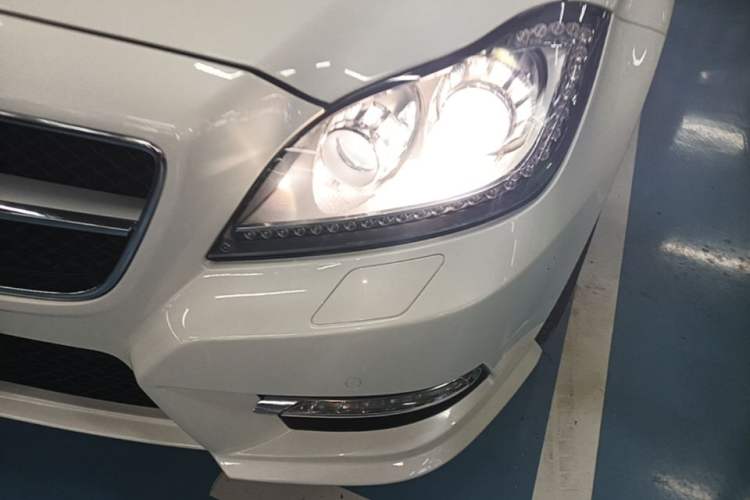 Used Mercedes-Benz CLS 2012 CLS 300 CGI Left Front Headlight