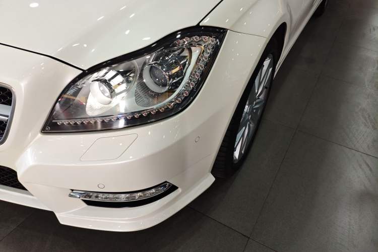 Used Mercedes-Benz CLS 2012 CLS 300 CGI Left Front Headlight