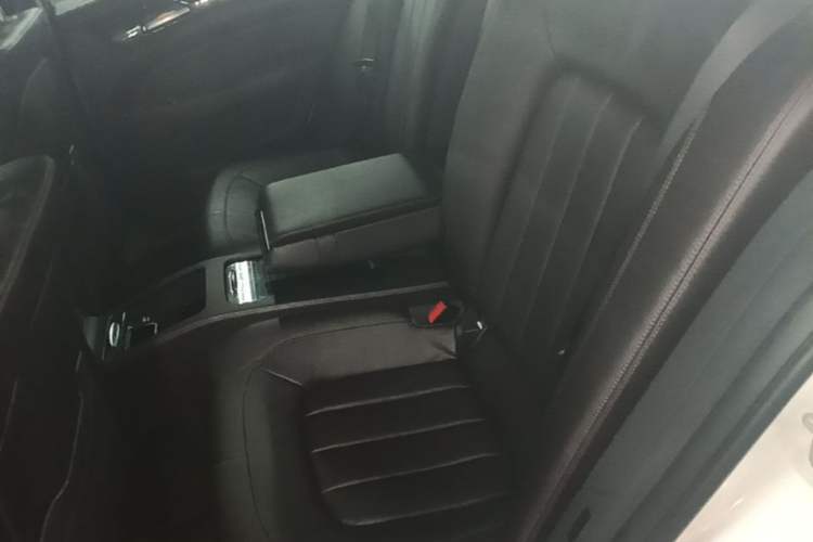 Used Mercedes-Benz CLS 2012 CLS 300 CGI Left Rear Seat