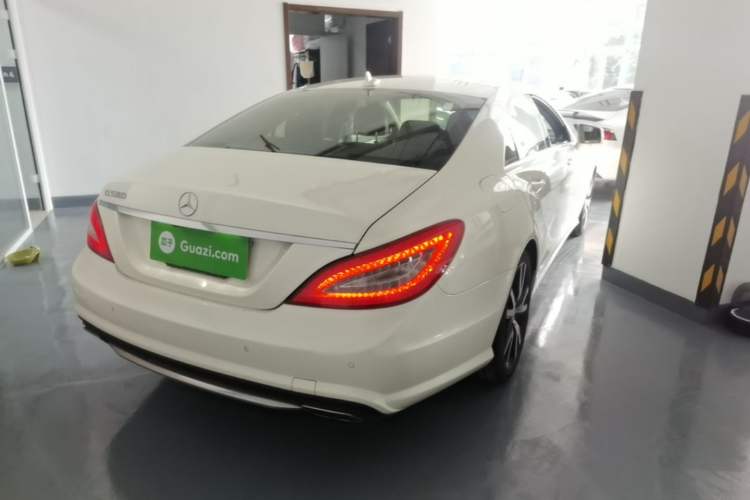 Used Mercedes-Benz CLS 2012 CLS 300 CGI Rear Right 45 Deg