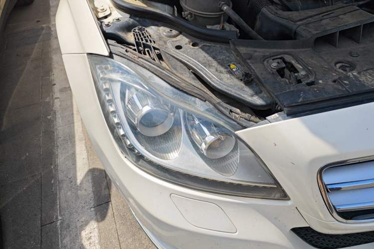 Used Mercedes-Benz CLS 2012 CLS 300 CGI Right Front Headlight
