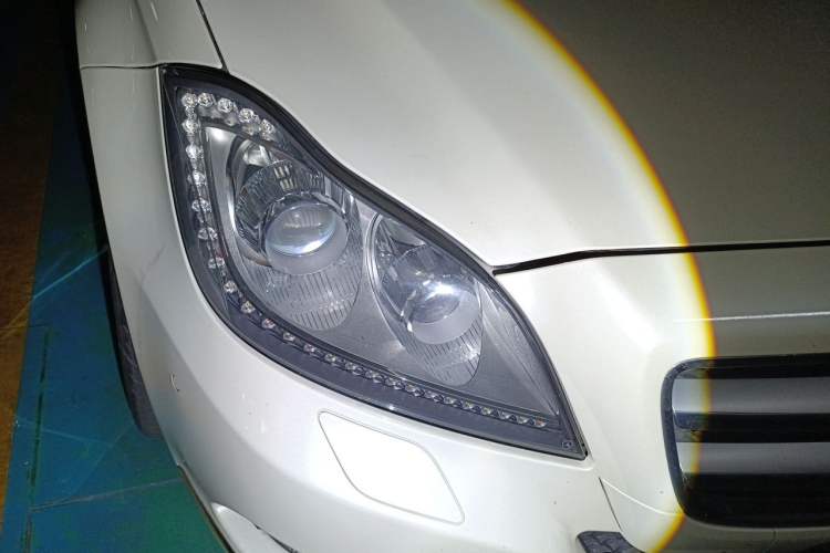 Used Mercedes-Benz CLS 2012 CLS 300 CGI Right Front Headlight